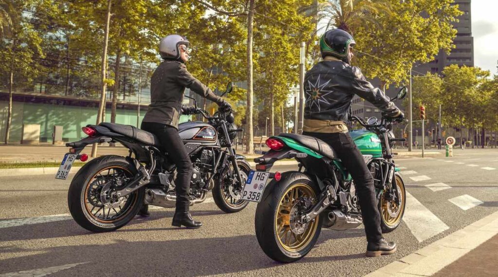 Forum 4 22my z650rs gn1 act2 1