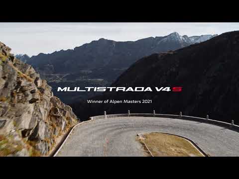 La Multistrada V4 S dans les Alpes Suiss